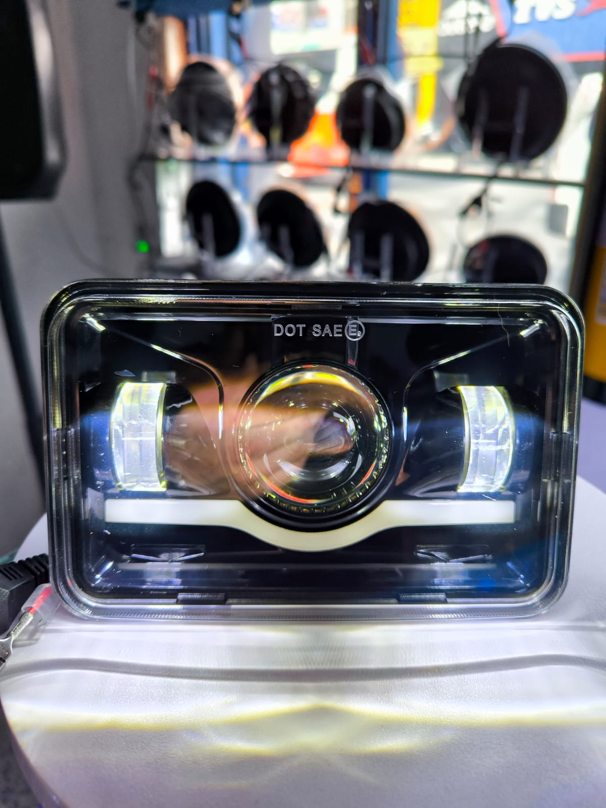 Miniatura 7 de Par Farolas Kenworth (TB019)